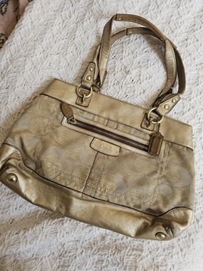 Y2K Coach Gold Signature Shoulder Bag